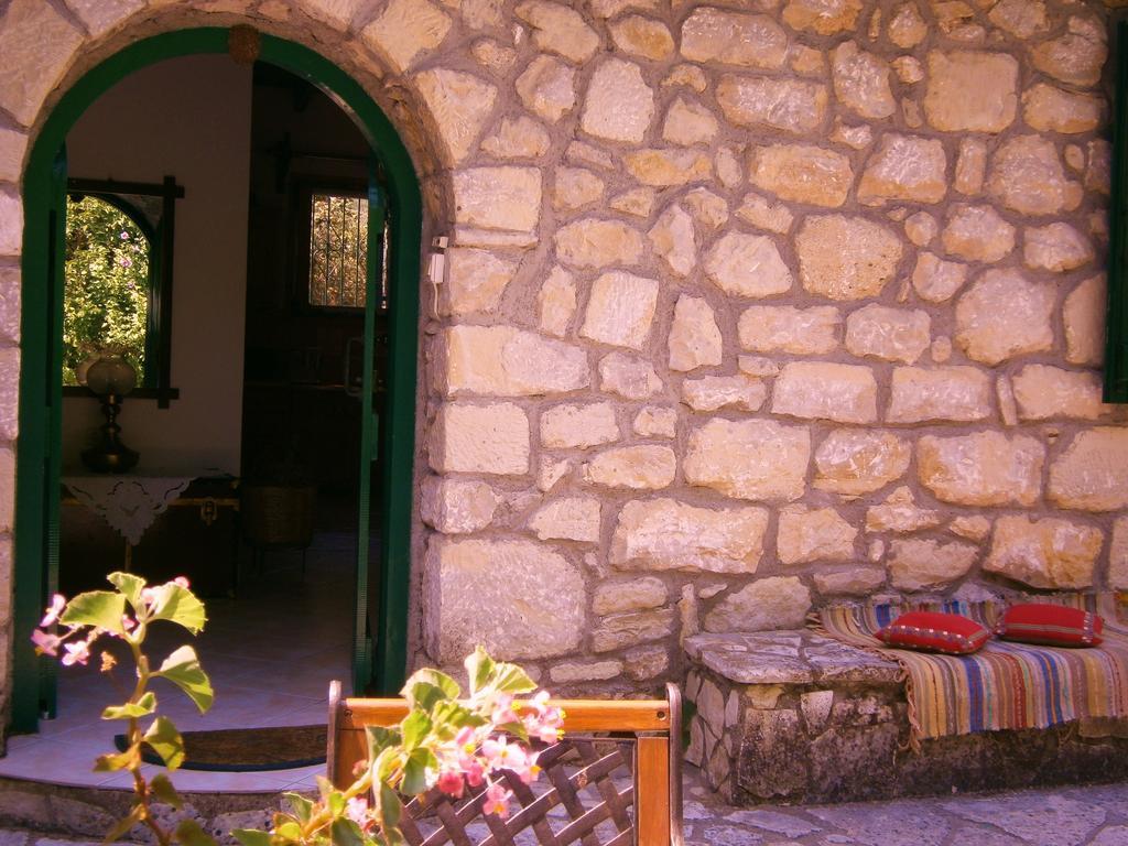 Villa Frias Asprogerakata Стая снимка