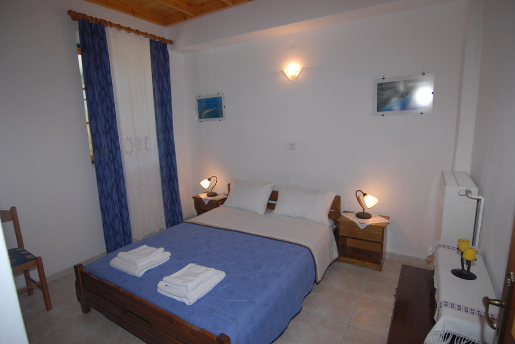 Villa Frias Asprogerakata Стая снимка